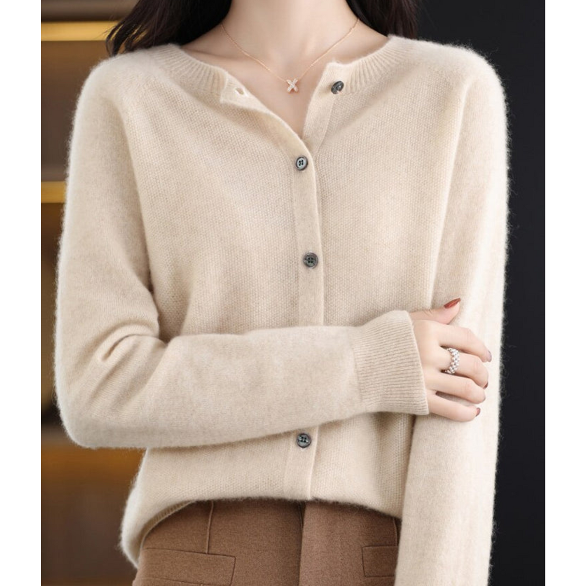 Cardigan Elegante | Lana Merino e Cashmere con Girocollo